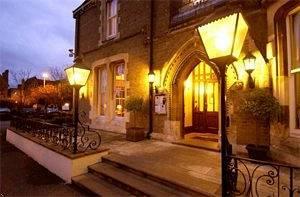 Cotswold Lodge