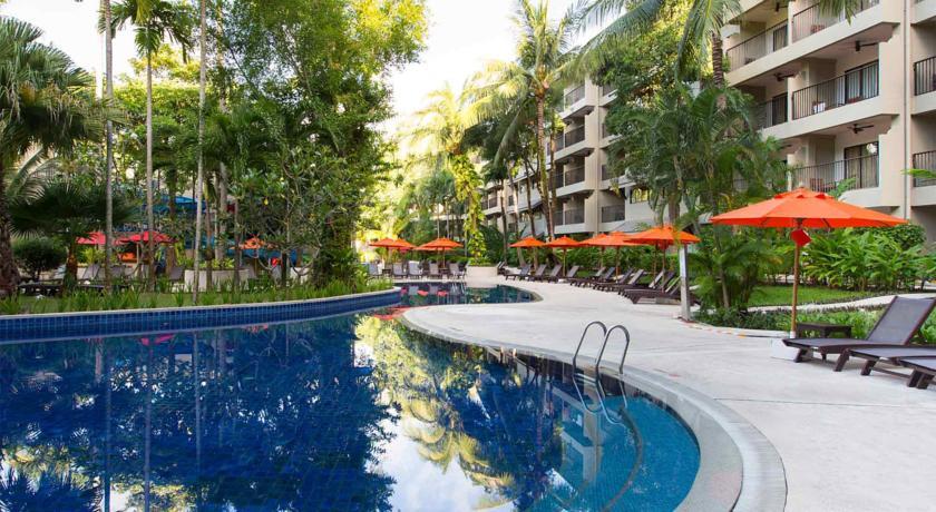 Novotel Phuket Surin Beach Resort