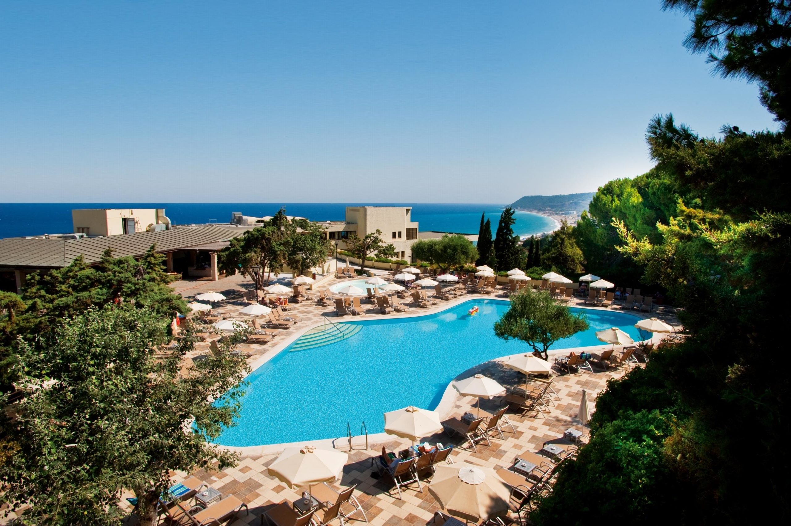 Amathus Beach Hotel & Elite Suite