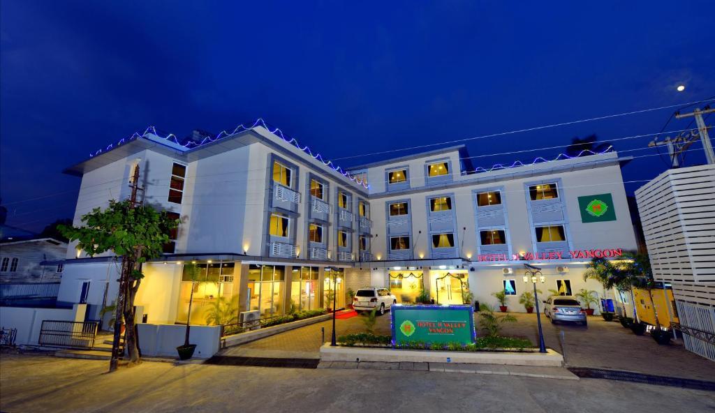 74290Secesja Hotel