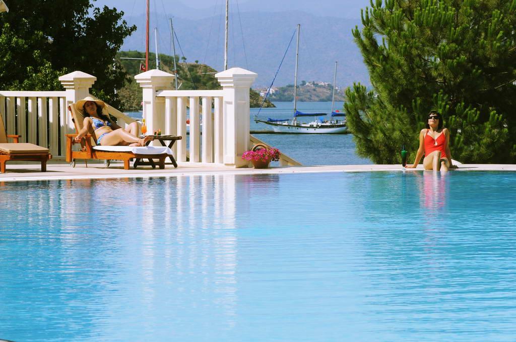 Ece Saray Marina Resort