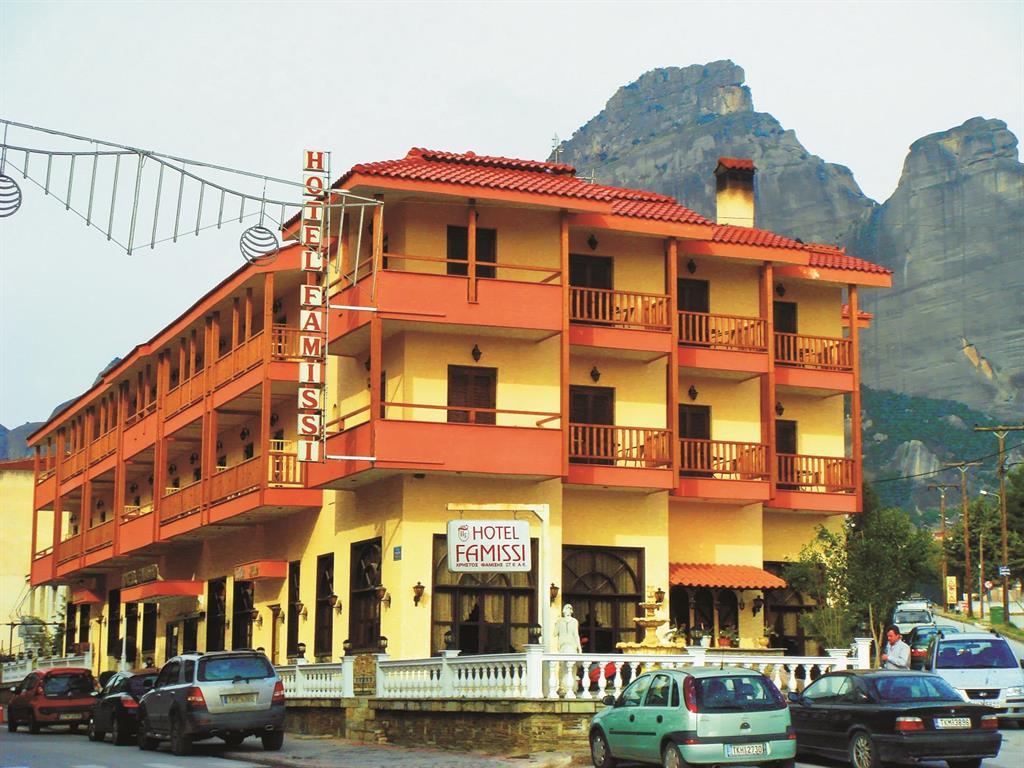 Famissi Hotel