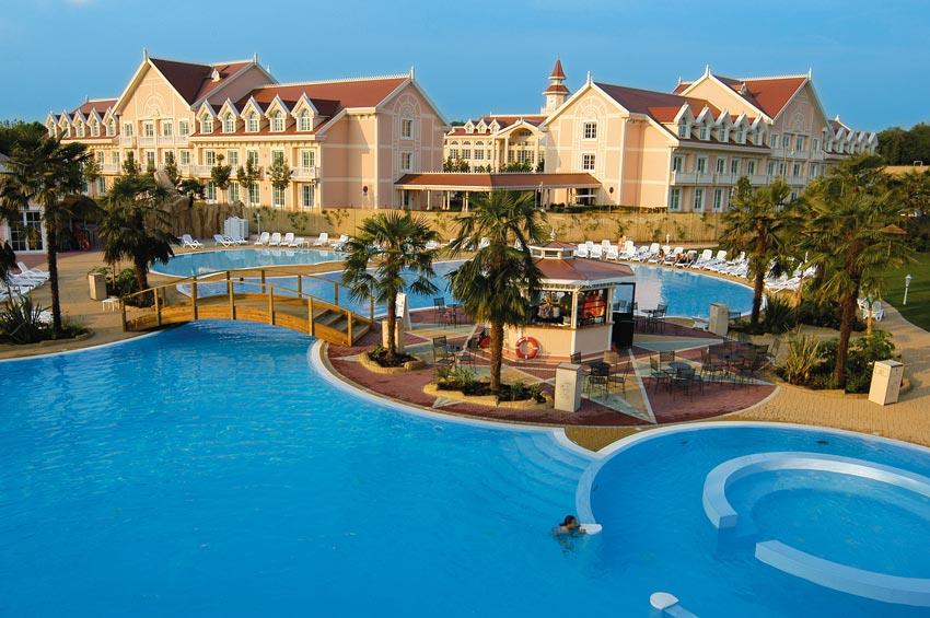 Gardaland Hotel Resort