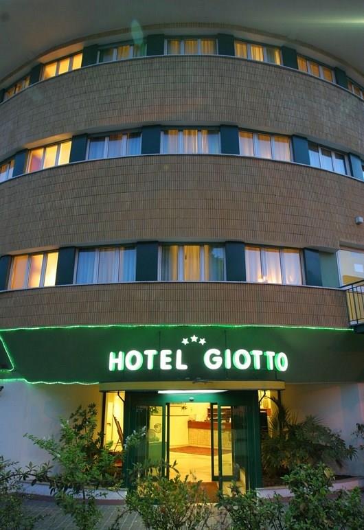 57181Hotel Rio Arga