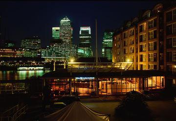 DoubleTree by Hilton Hotel London — Docklands Riverside