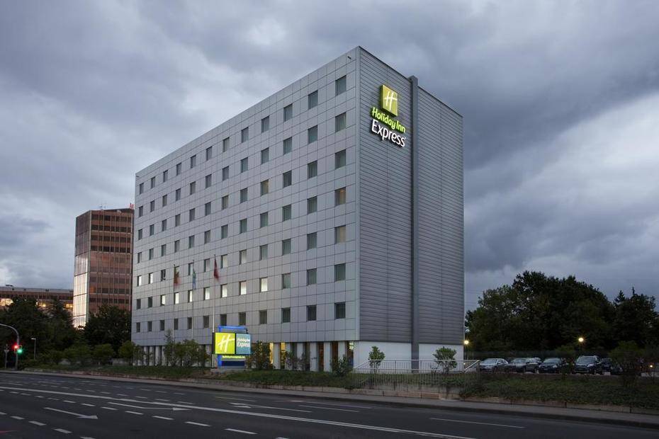 Holiday Inn Express Munich Airport Hotel Schwaig