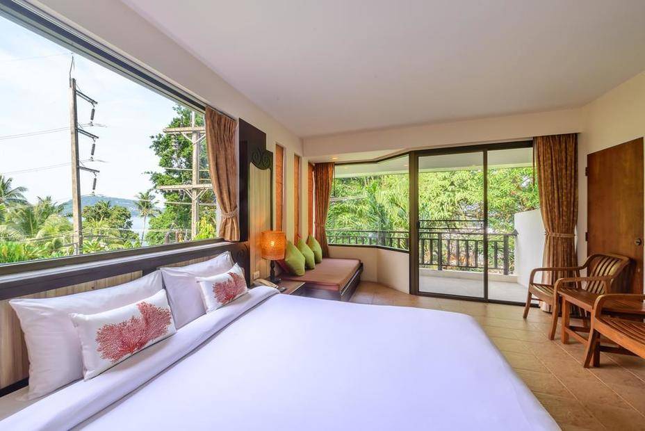 Urban Patong Mini Hotel & More