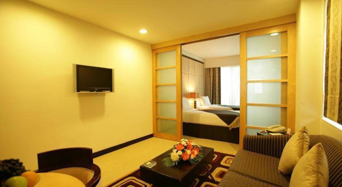 Savoy Suites Hotel Apartment