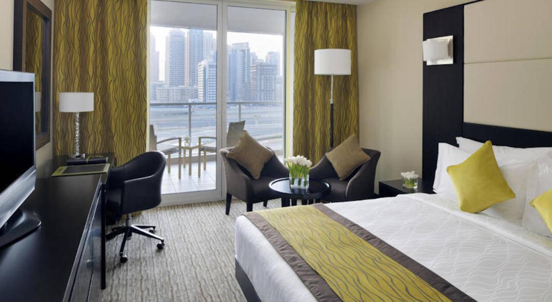 Moevenpick Hotel Jumeirah Lakes Tower