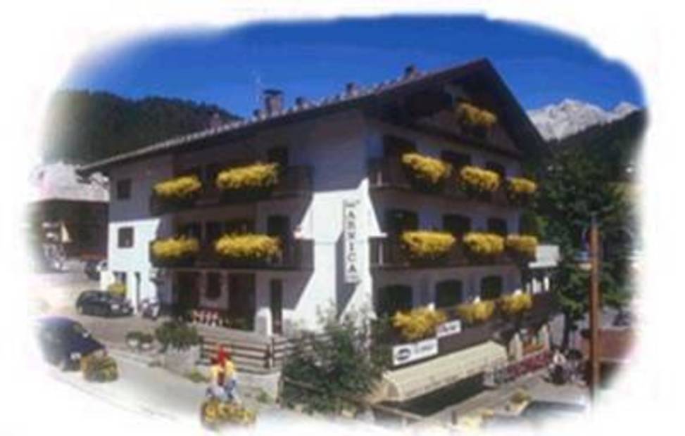 Hotel Arnica