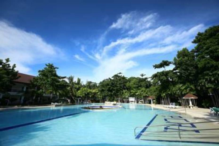 Lowaii (Cebu Marine Beach Resort)