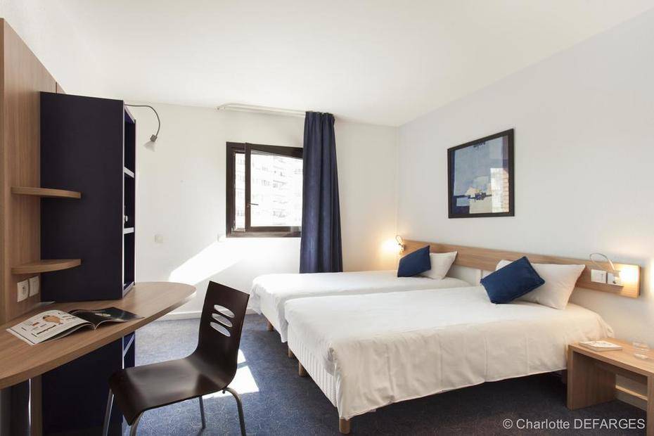 Canal Suites — Paris La Villette