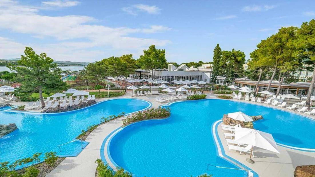 Jakov (Solaris Holiday Resort)