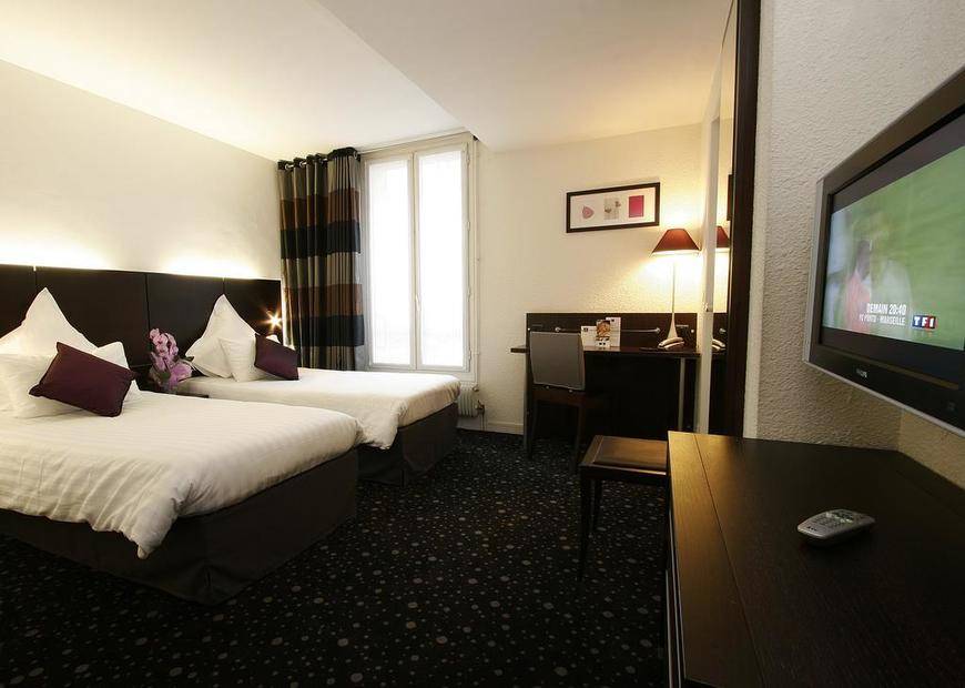 Hotel Montparnasse Saint Germain