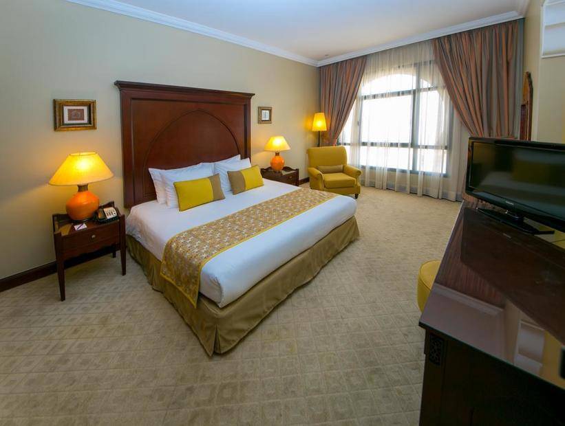 Mercure Grand Hotel Seef / All Suites