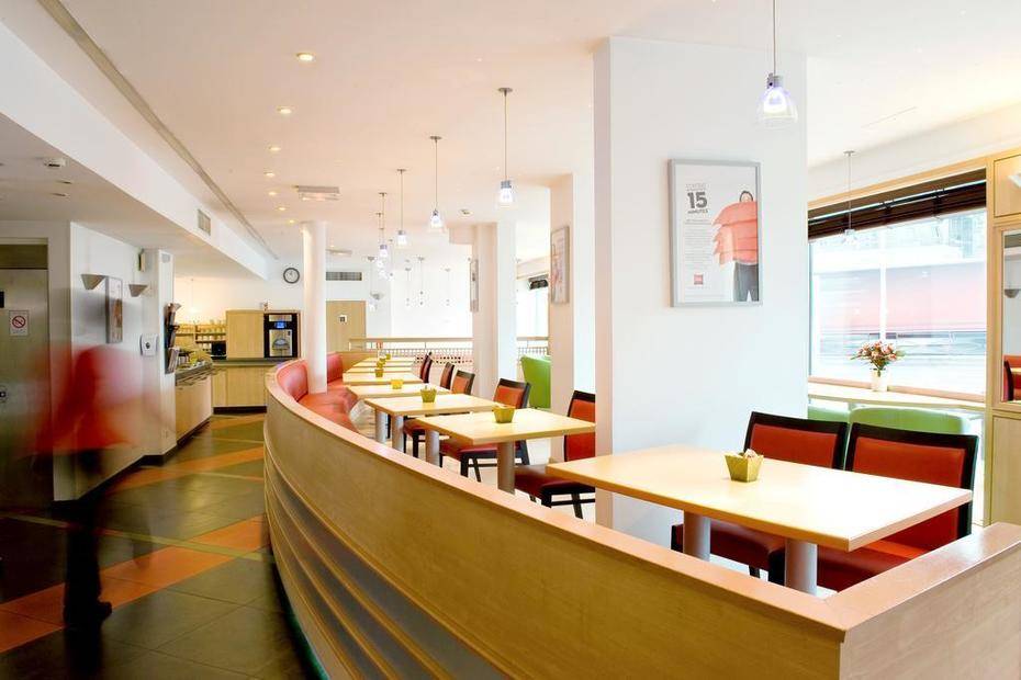 Ibis Paris Poissy