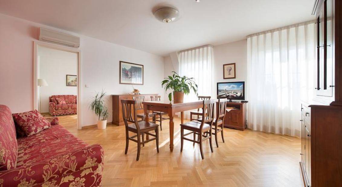 Suite Home Prague