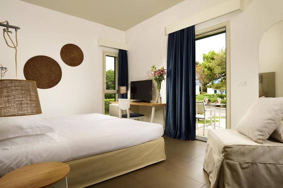 Naxos Resort Beach Hotel