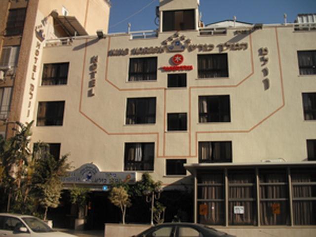 52522Gimat Hotel