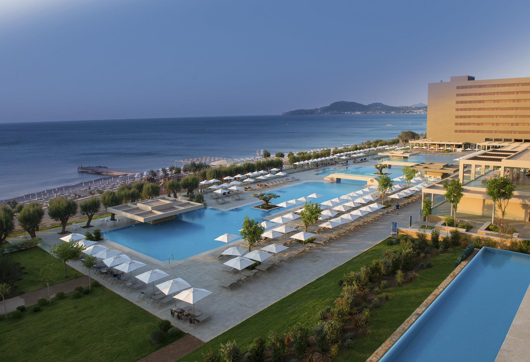 38074Crowne Plaza Istanbul — Florya