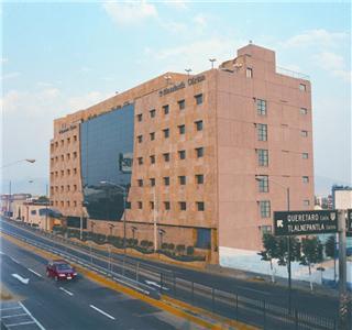 71556Majestic Hotel