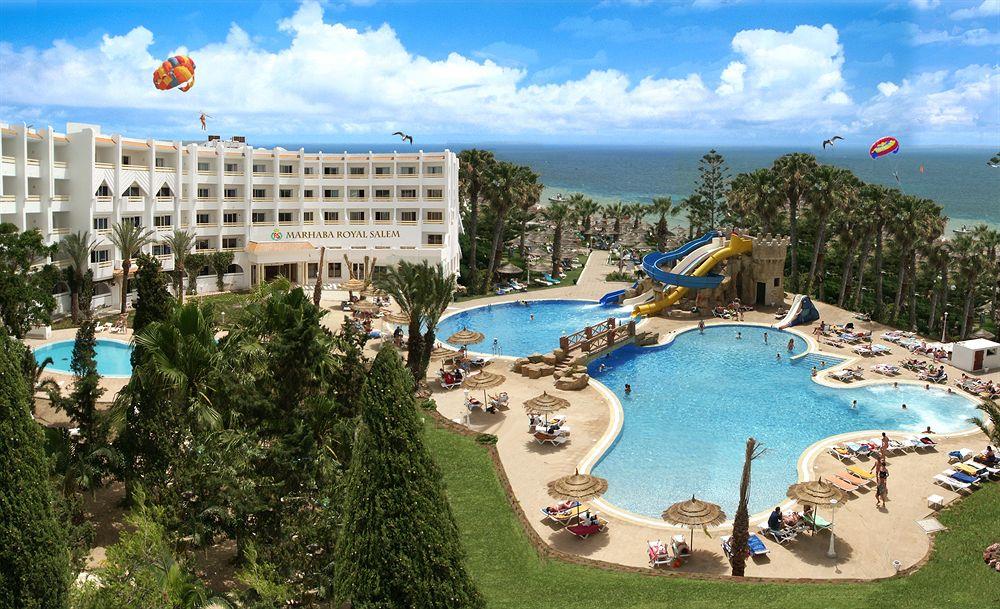 113271Tiana Beach Hotel