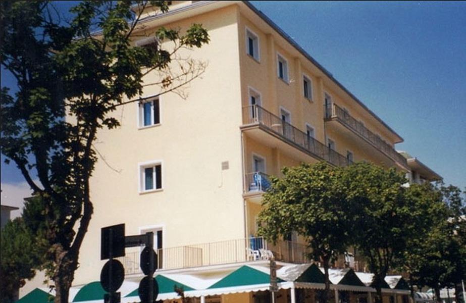 61544Corail Hotel