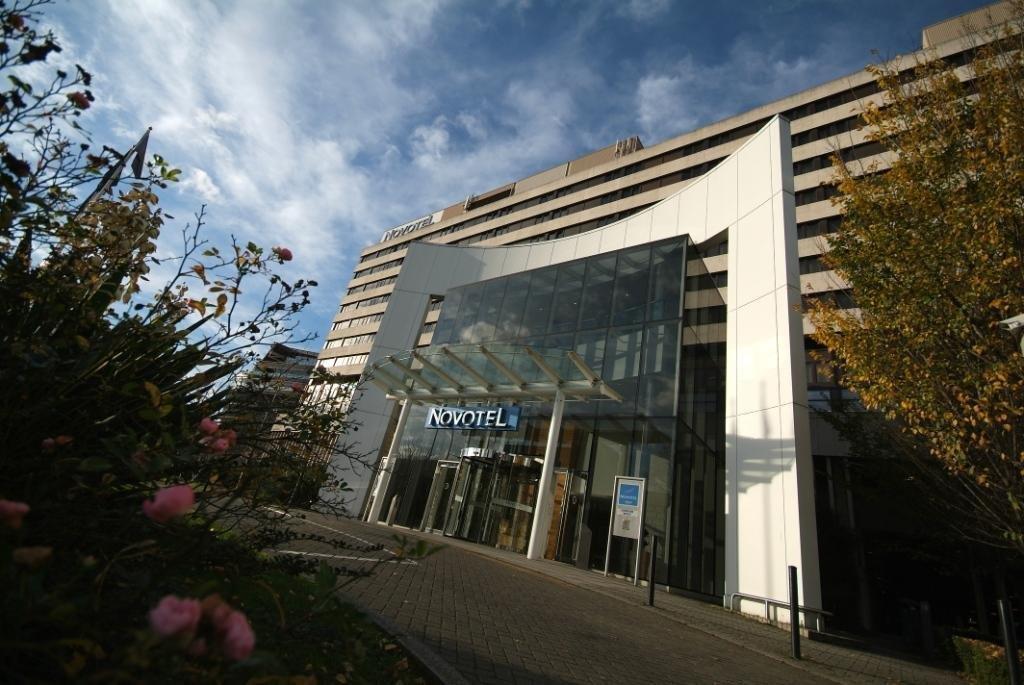 Novotel London West