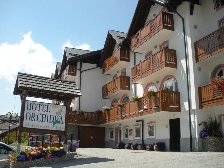 62061Lefkimi Hotel