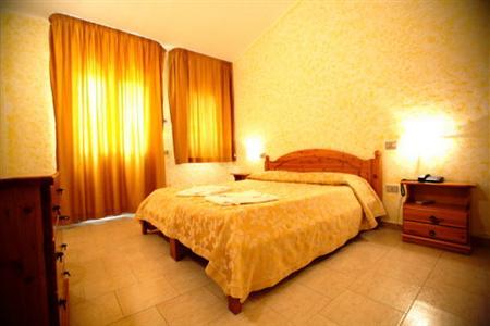 62340Walton Hotels Taksim