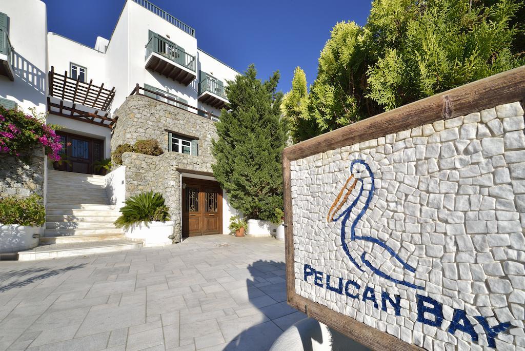 Pelican Bay Art Hotel