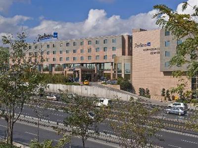 Radisson Blu Conference & Airport Hotel