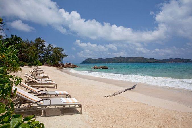 Raffles Praslin