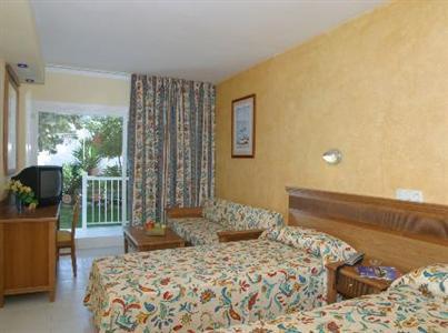 102097Inova Beach Hotel