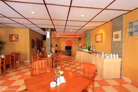 51145Hotel Le 20 Prieure