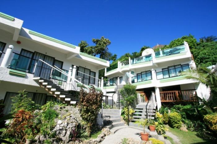 78152Hill & Sea View Ayurvedic Beach Resort