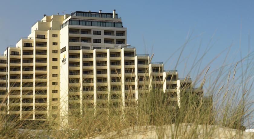 Yellow Praia Monte Gordo