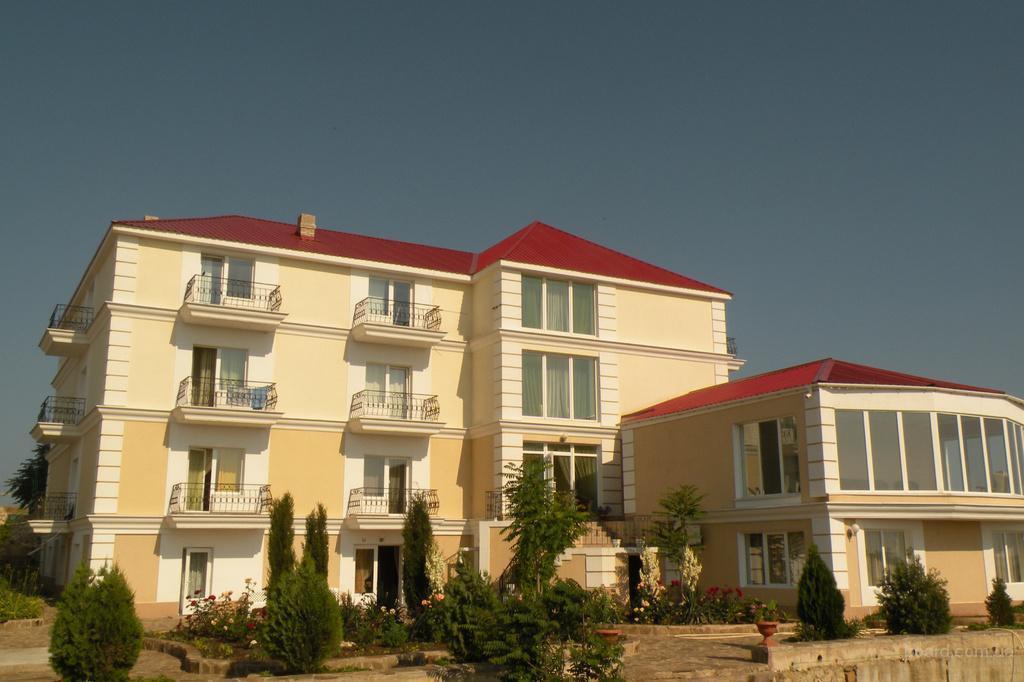 85836Aslan Hotel