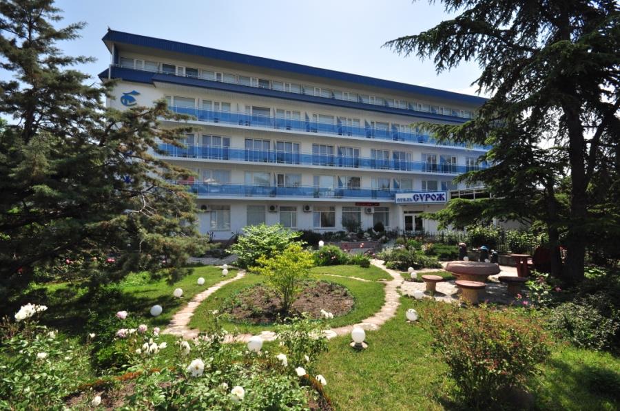 90374Hotel La Munte