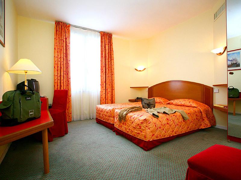 27657Ramada Landhotel Nuernberg