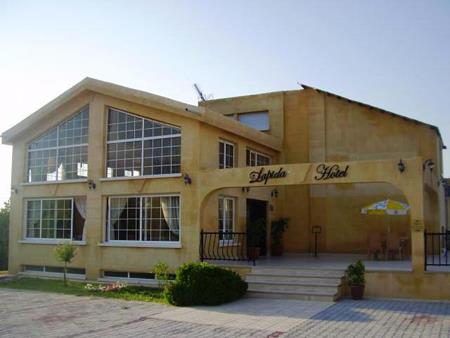 Lapida Hotel