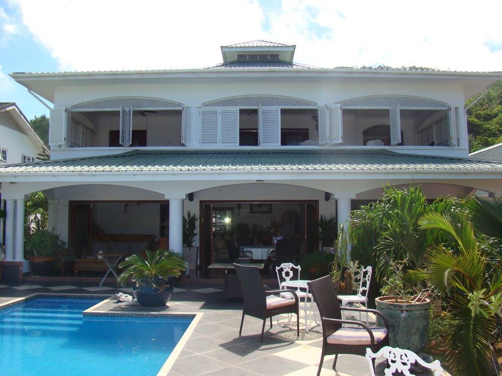 Le Bonheur Luxury Villa