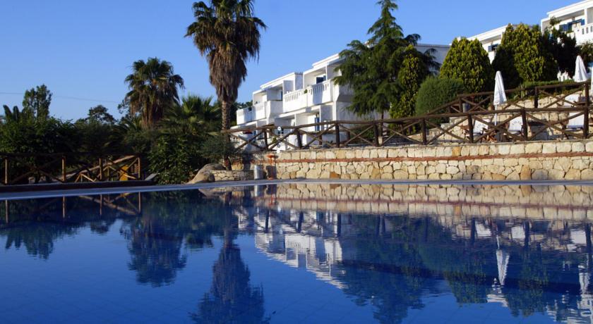 Agionissi Resort