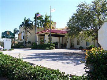 La Quinta Inn & Suites Sanibel Gateway