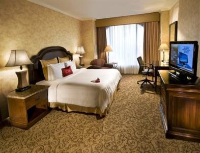 Crowne Plaza Anaheim Resort