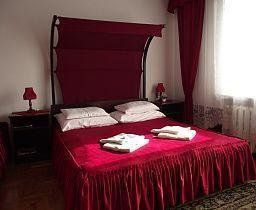 78886Hostal Zamora