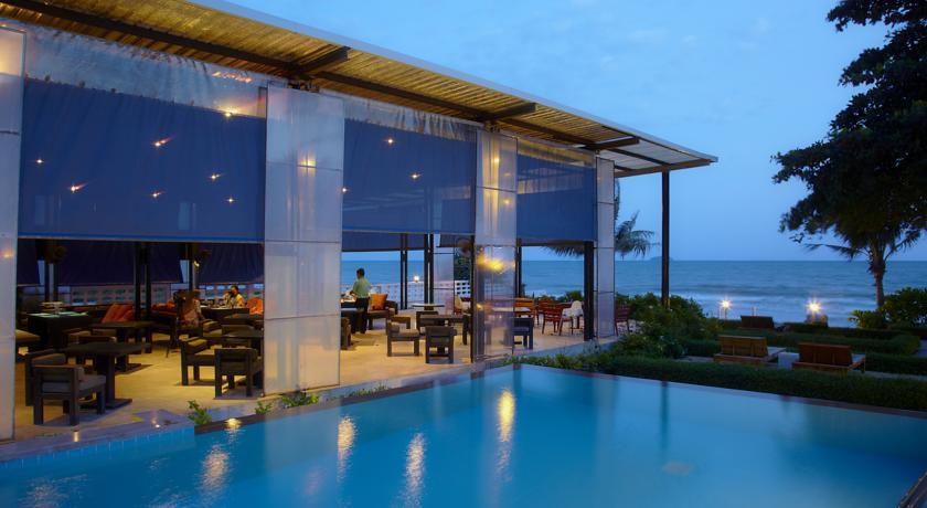 107836Marriott`s Phuket Beach Club