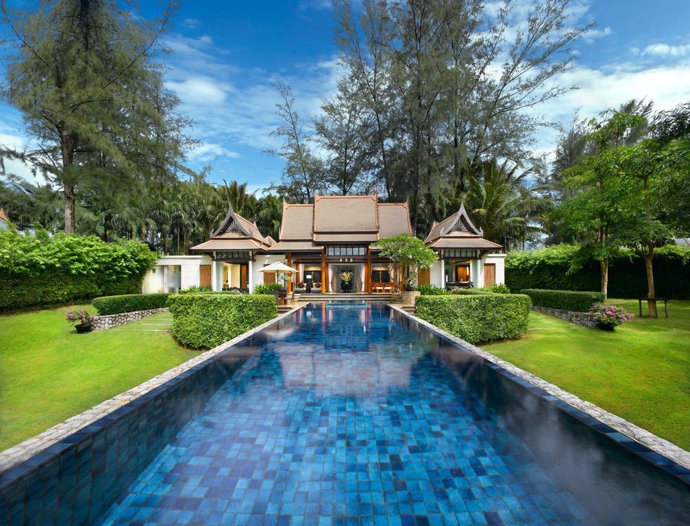 Double Pool Villas by Banyan Tree