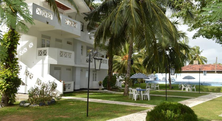 Kings Bay Hotel