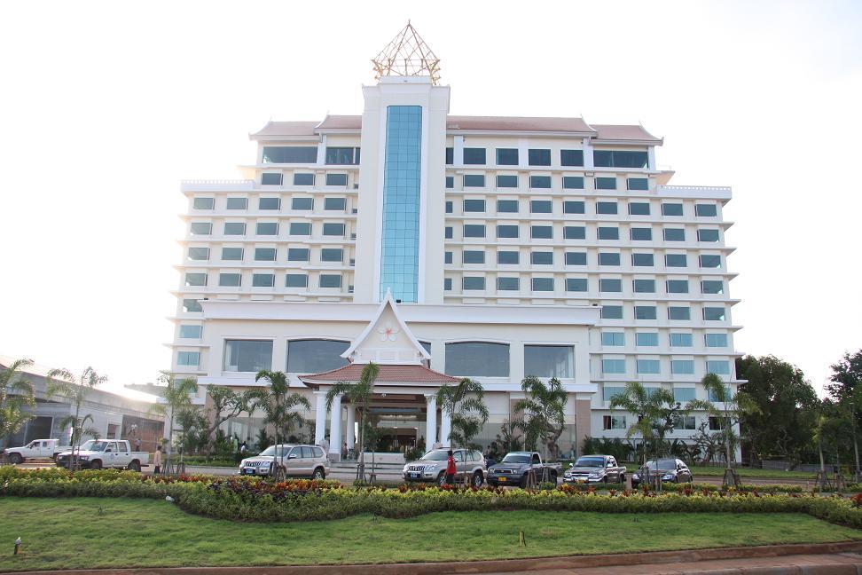 67627Ocean Haven Hotel